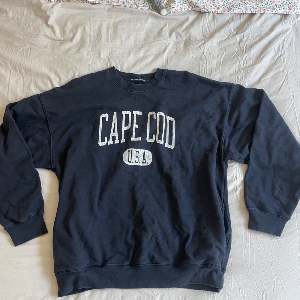 Brandy Melville Black Cape Cod Sweatshirt